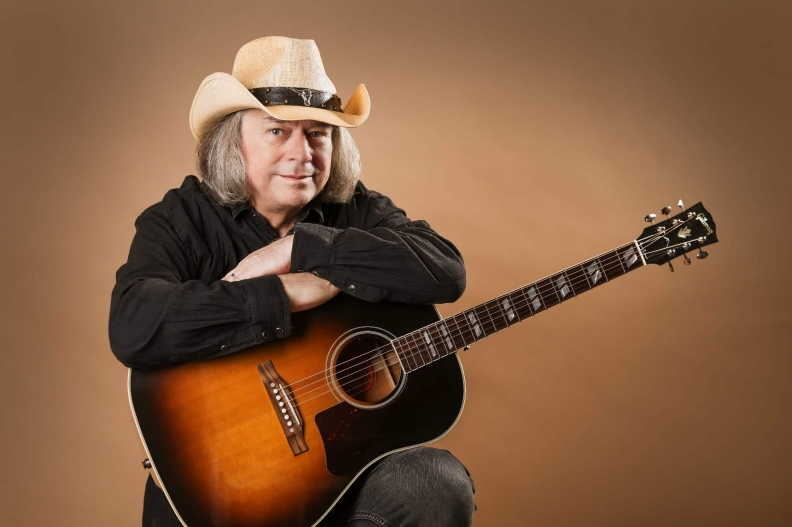 Čaj o páté - písničkářské setkání